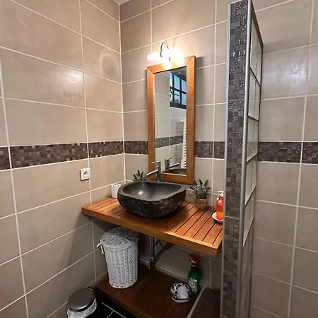 55 M2 Proche De La Apartmán *